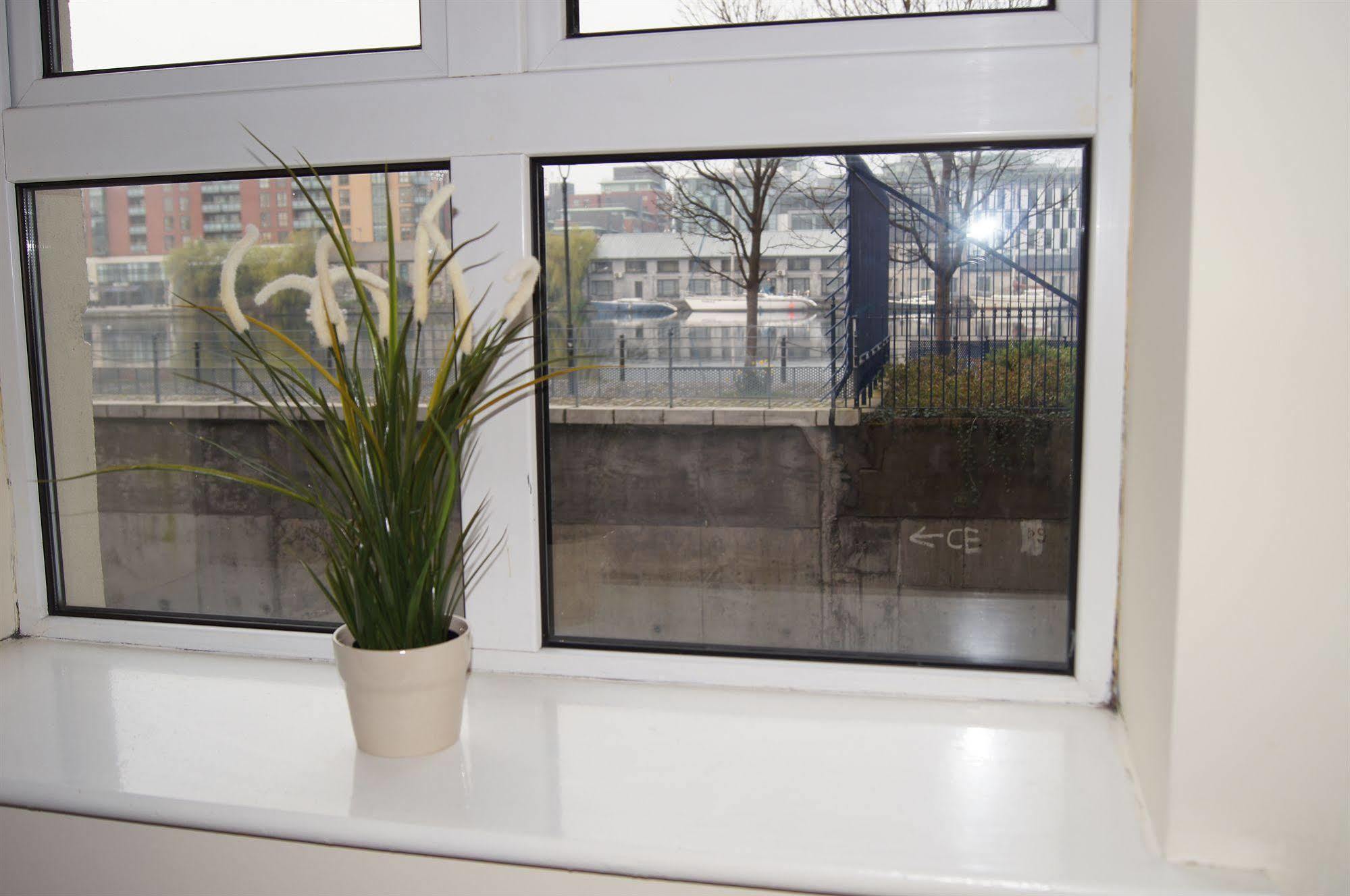 The Waterside In 3* Dublin