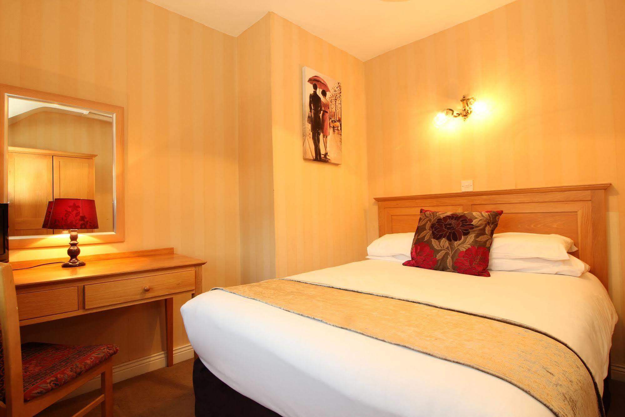 Apartment Latchfords Self Catering