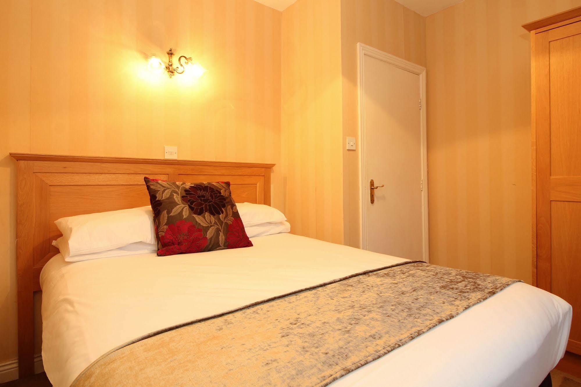 Apartment Latchfords Self Catering *