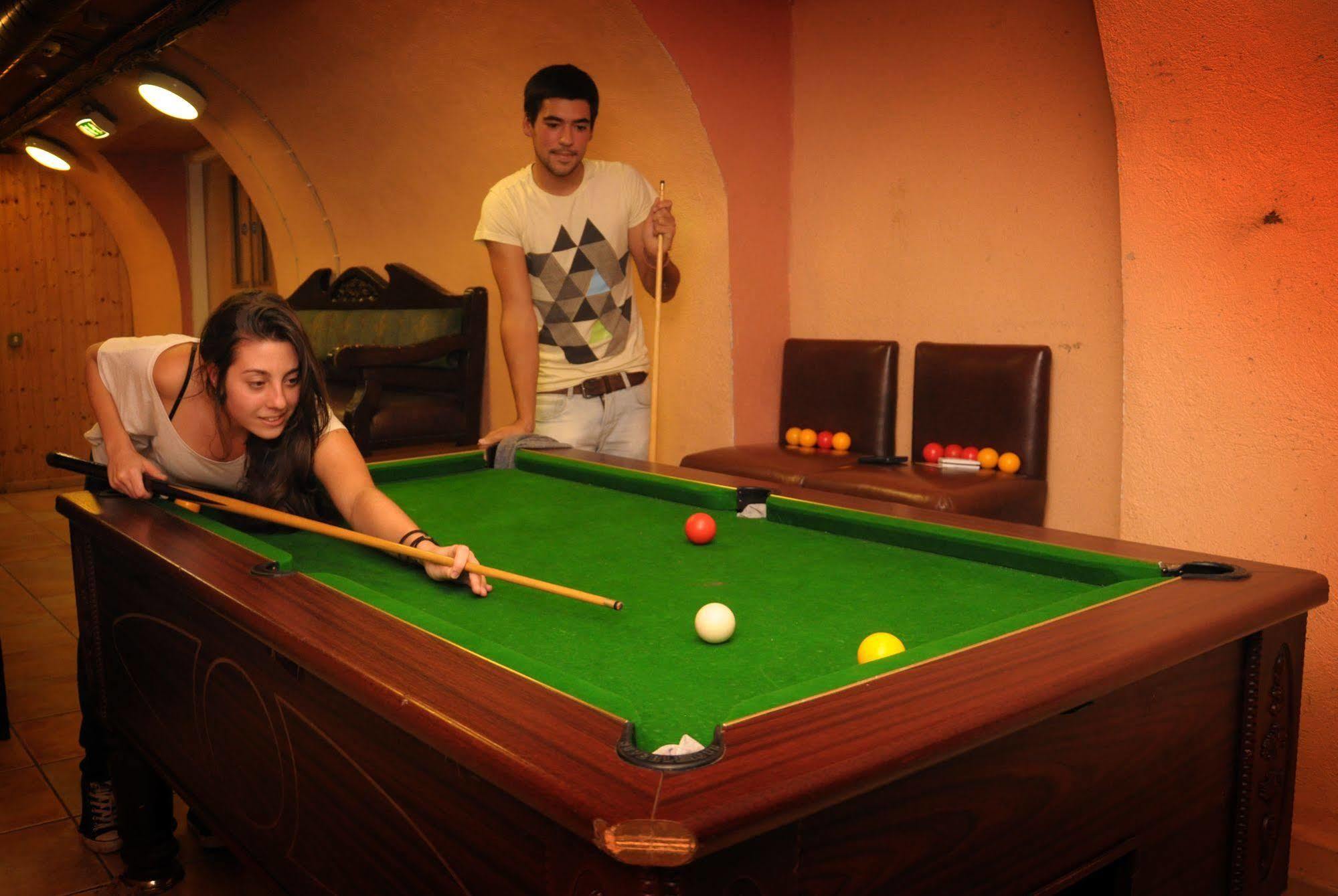 Hostel Isaacs