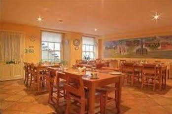 Clifden House By Nina
