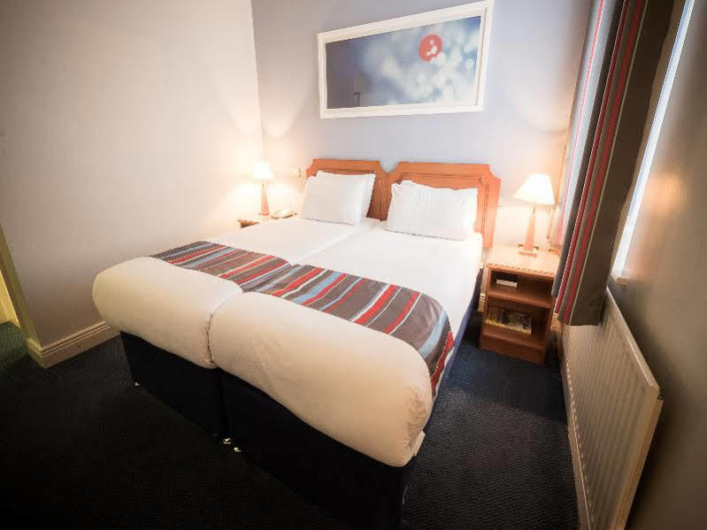 Hotel Travelodge Rathmines 3*
