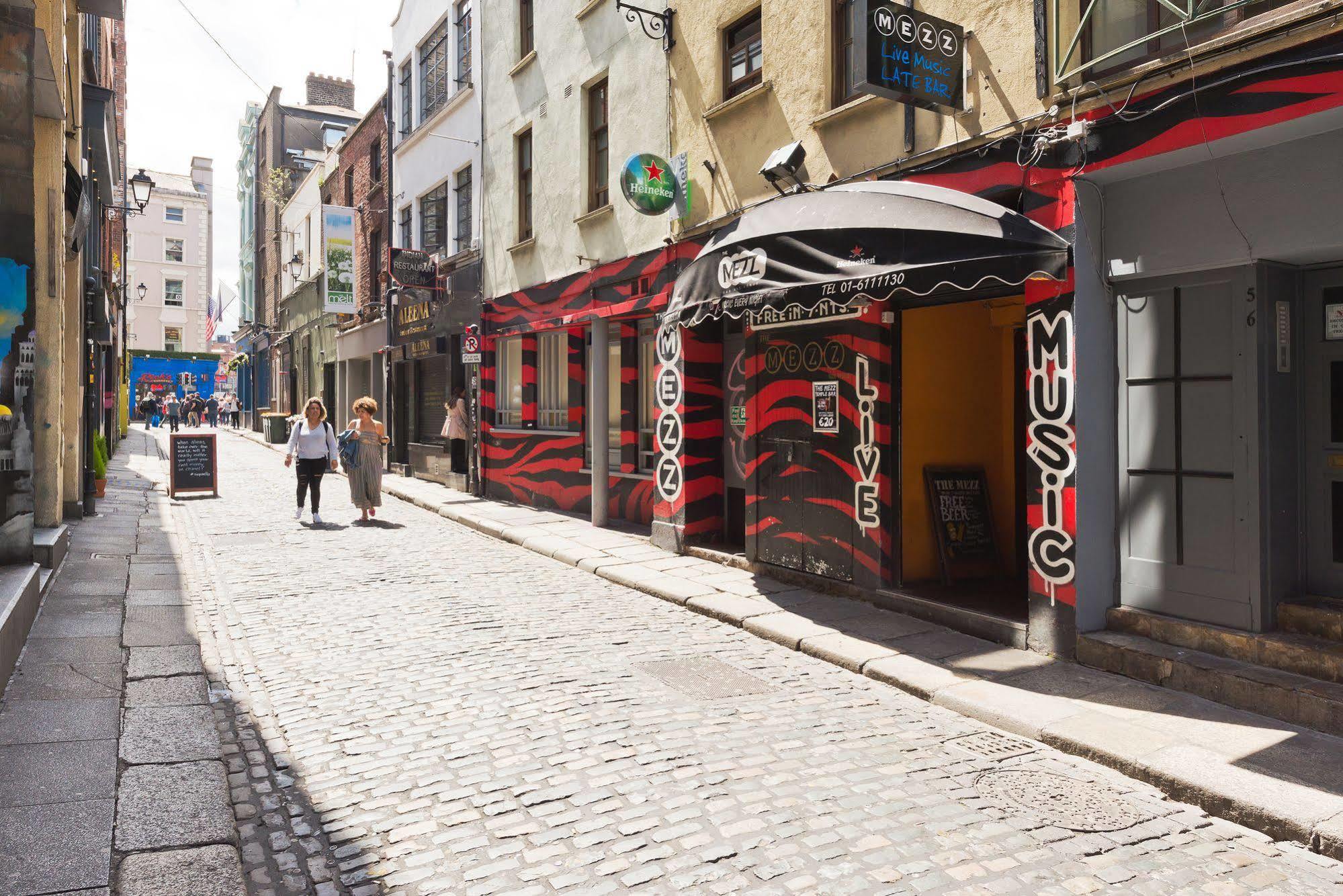 Riverhouse Of Temple Bar 2*