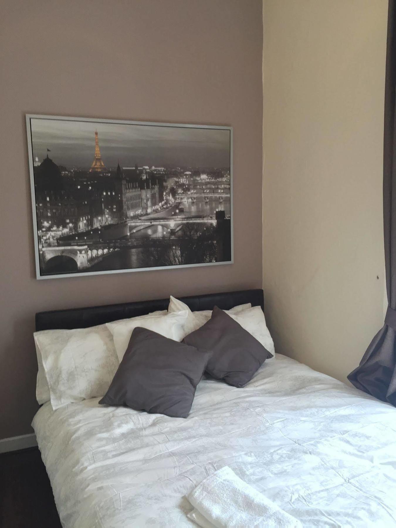 Nelson Street Apartment *