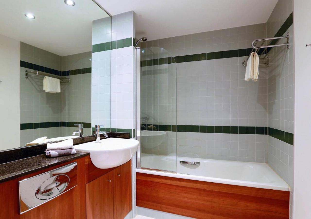 Best Location Luxury Penthouse Style Apt. Dublin