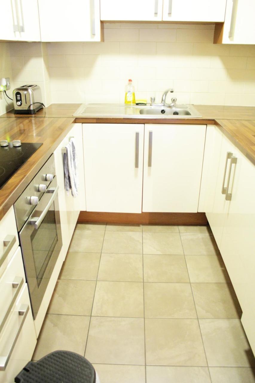 Nice Castleforbes Square Excellent Location In Apartment