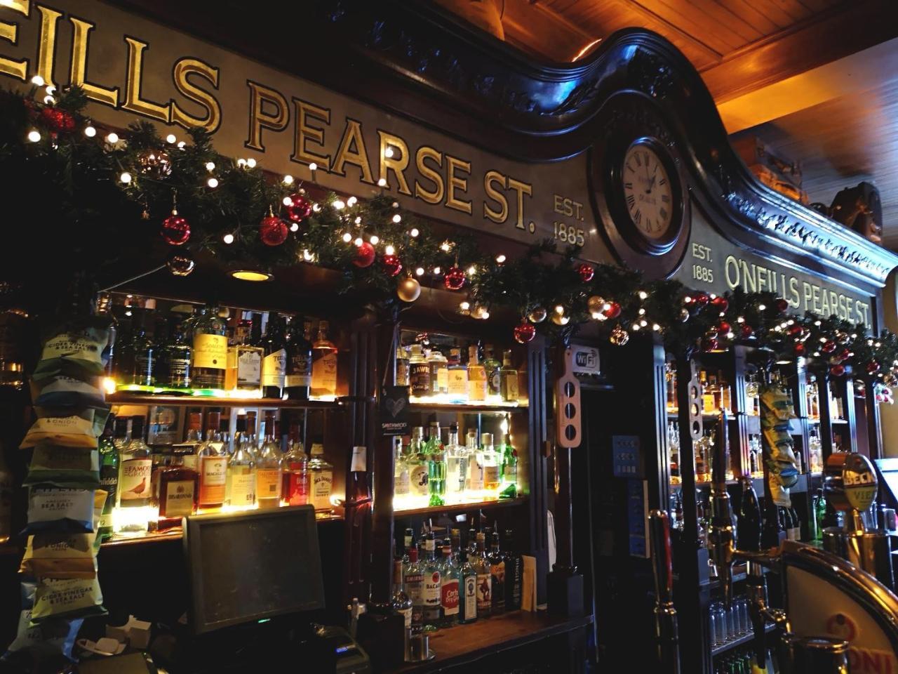 O'neills Victorian Pub & Townhouse Guest house 3*