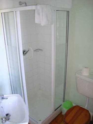 Huband House Bed & Breakfast