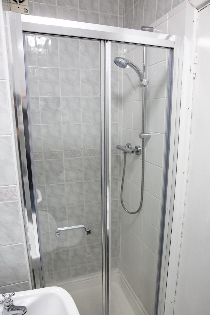 Bed & Breakfast Aaron Court Dublin