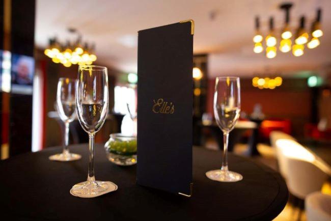 Iveagh Garden Hotel 4*
