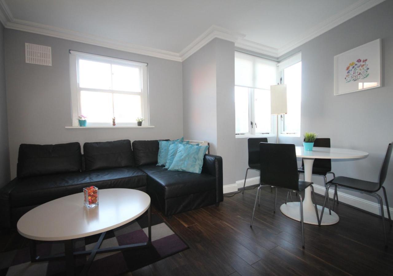 The Key Collection Temple Bar Apartment Dublin