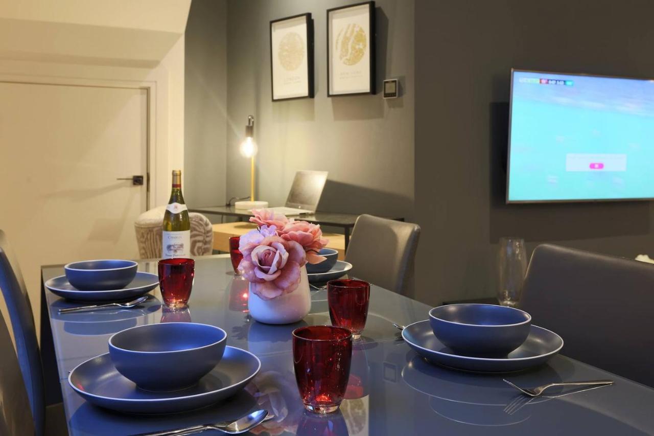 Brand New! Large & Luxurious Mews In 4! Dublin