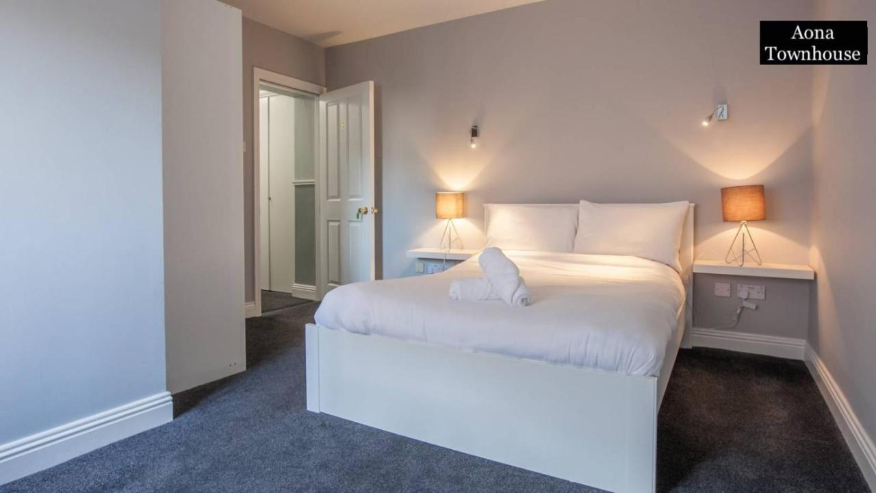 Aona Townhouse