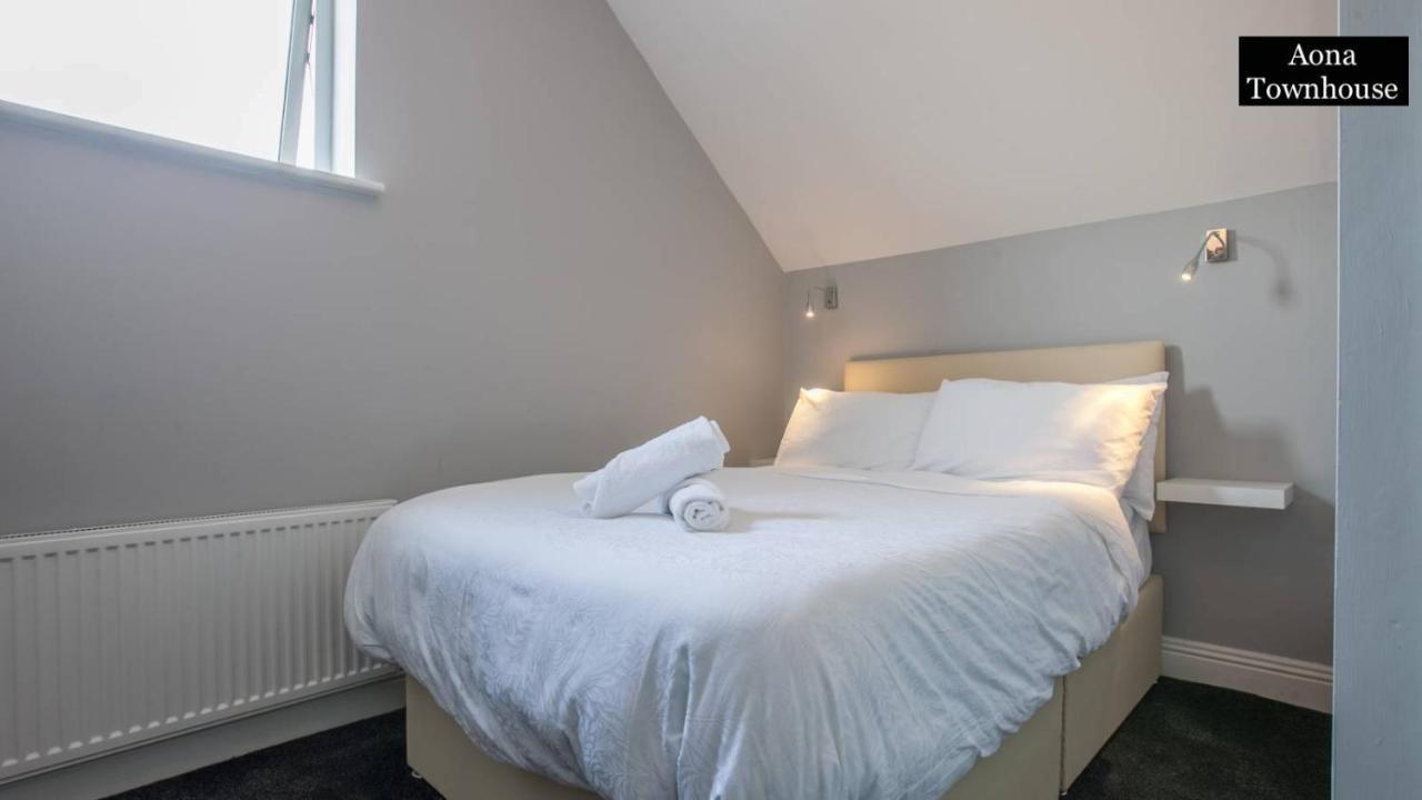 Aona Townhouse