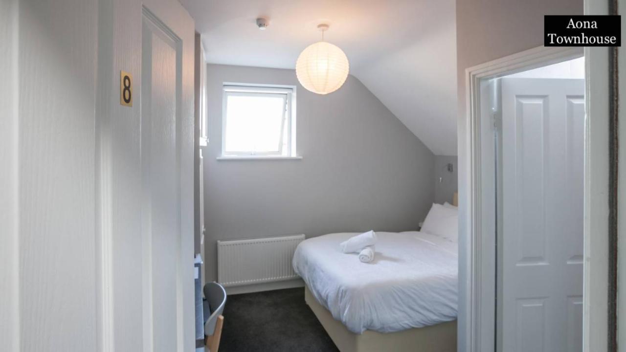 Guest house Aona Townhouse