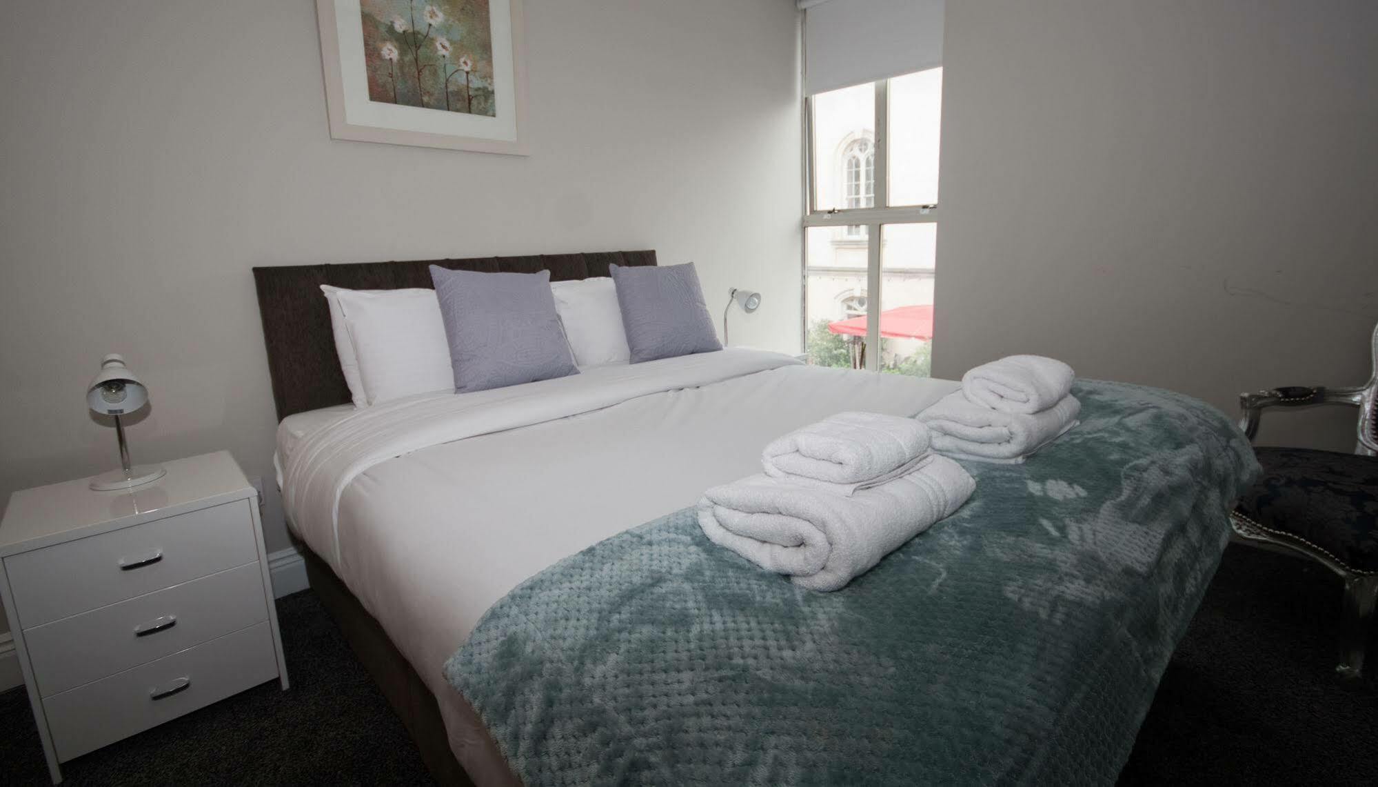 Jervis Aparthotel