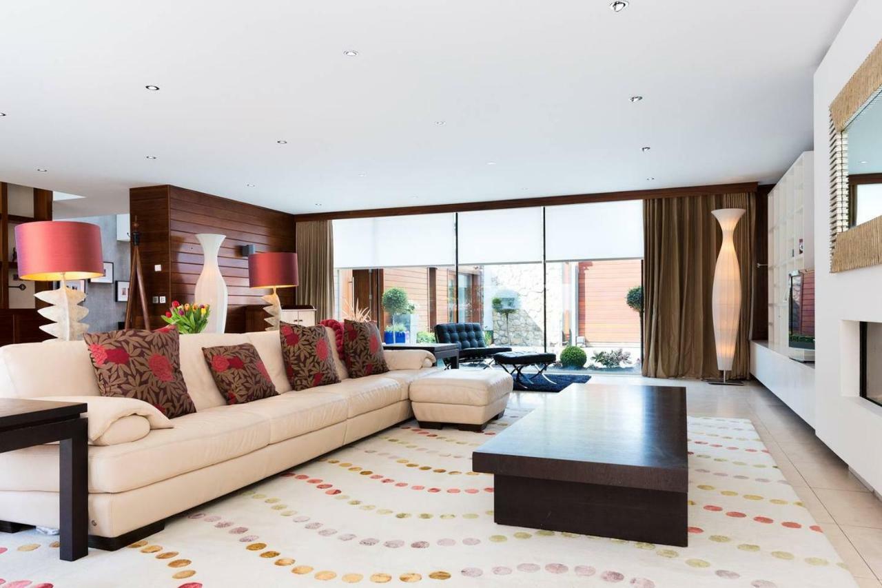 Modern Elegance, Steps From The Aviva! Cinema Dublin