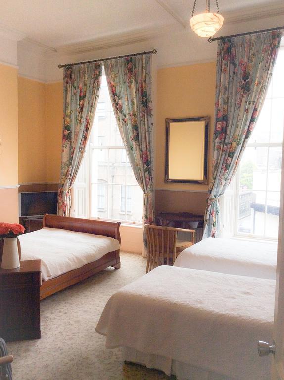 Harveys Guest House