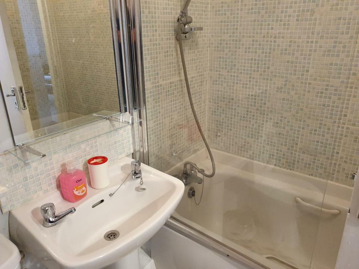 Arran Quay Holiday Apartment *