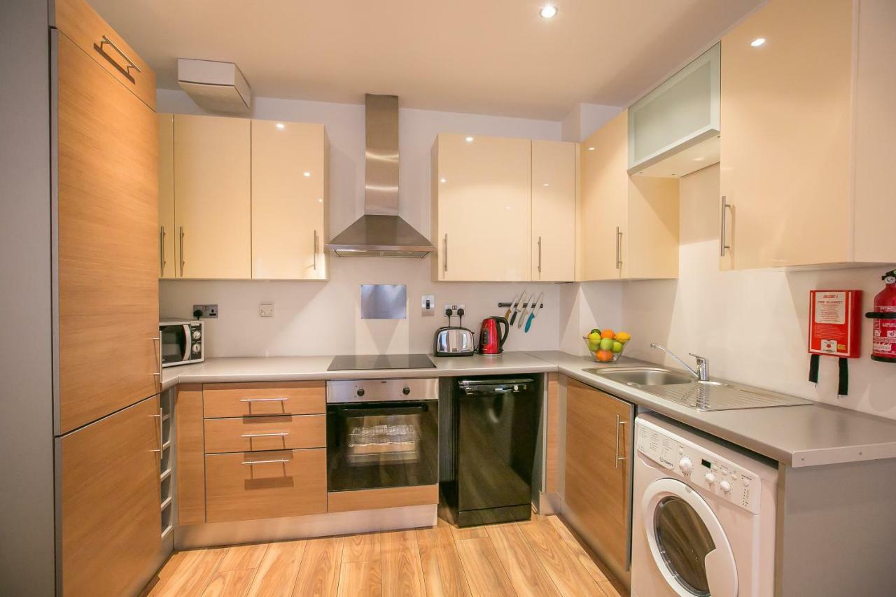 Grand Canal Square Apartment Dublin