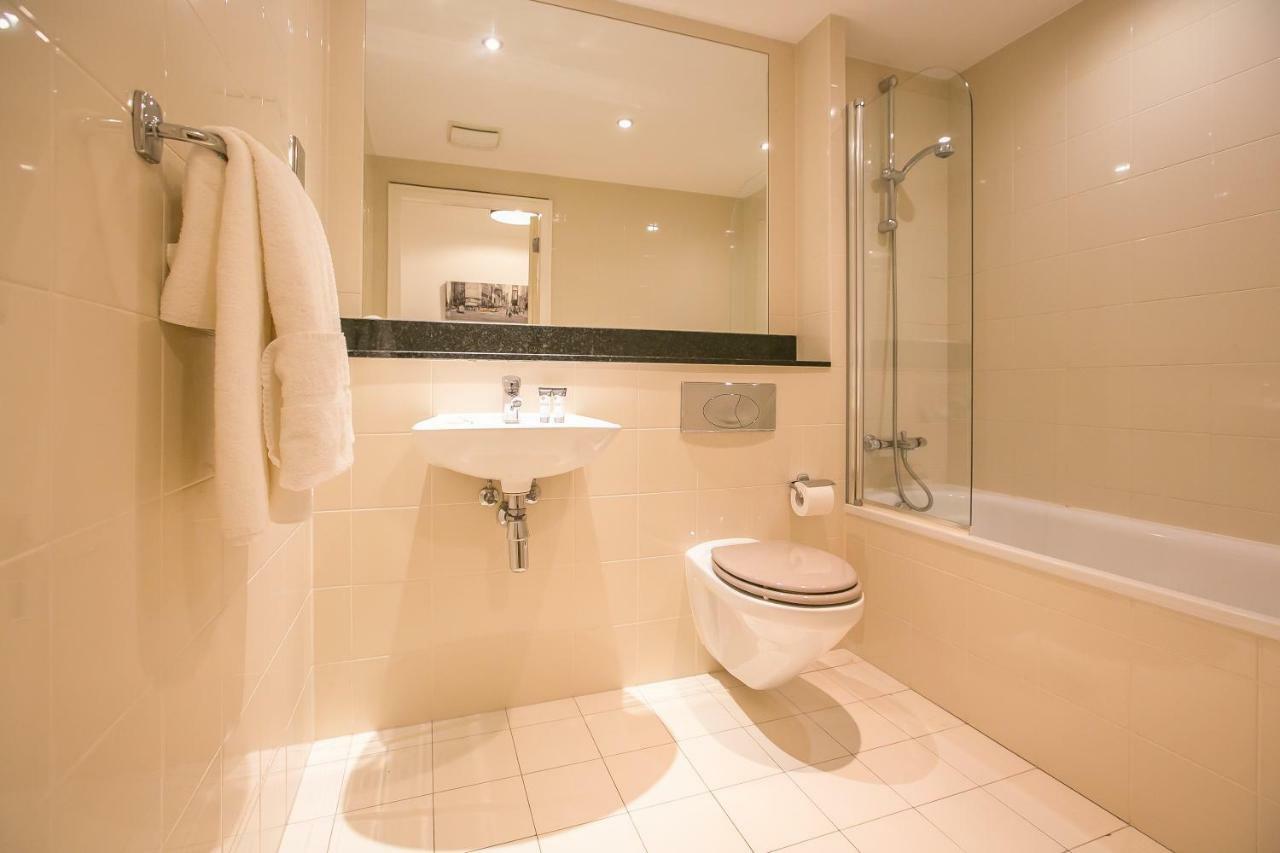 Grand Canal Square Apartment Dublin