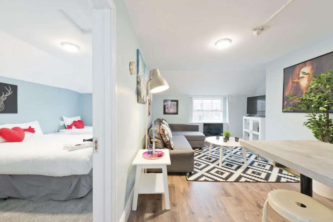 Frederick Self Check-in Apartment
