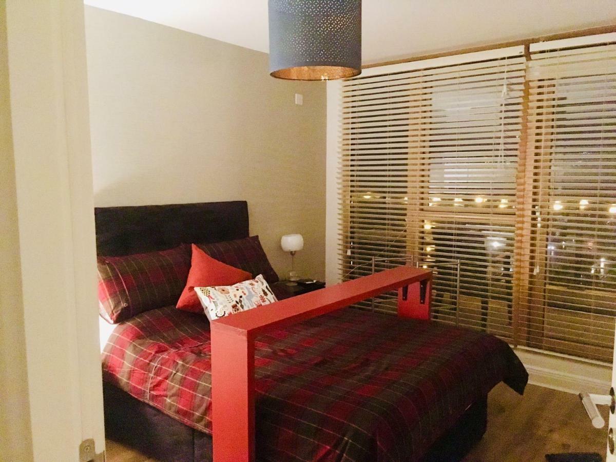 Deluxe Double In Modern Close To Rds & Centre