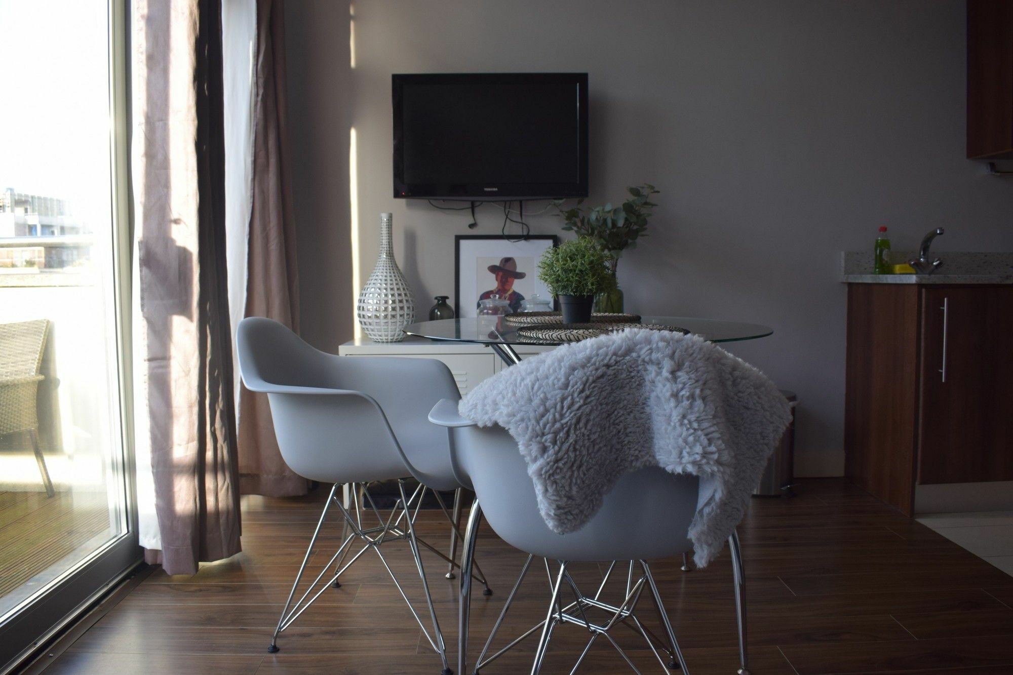1 Bedroom With Balcony In Dublin