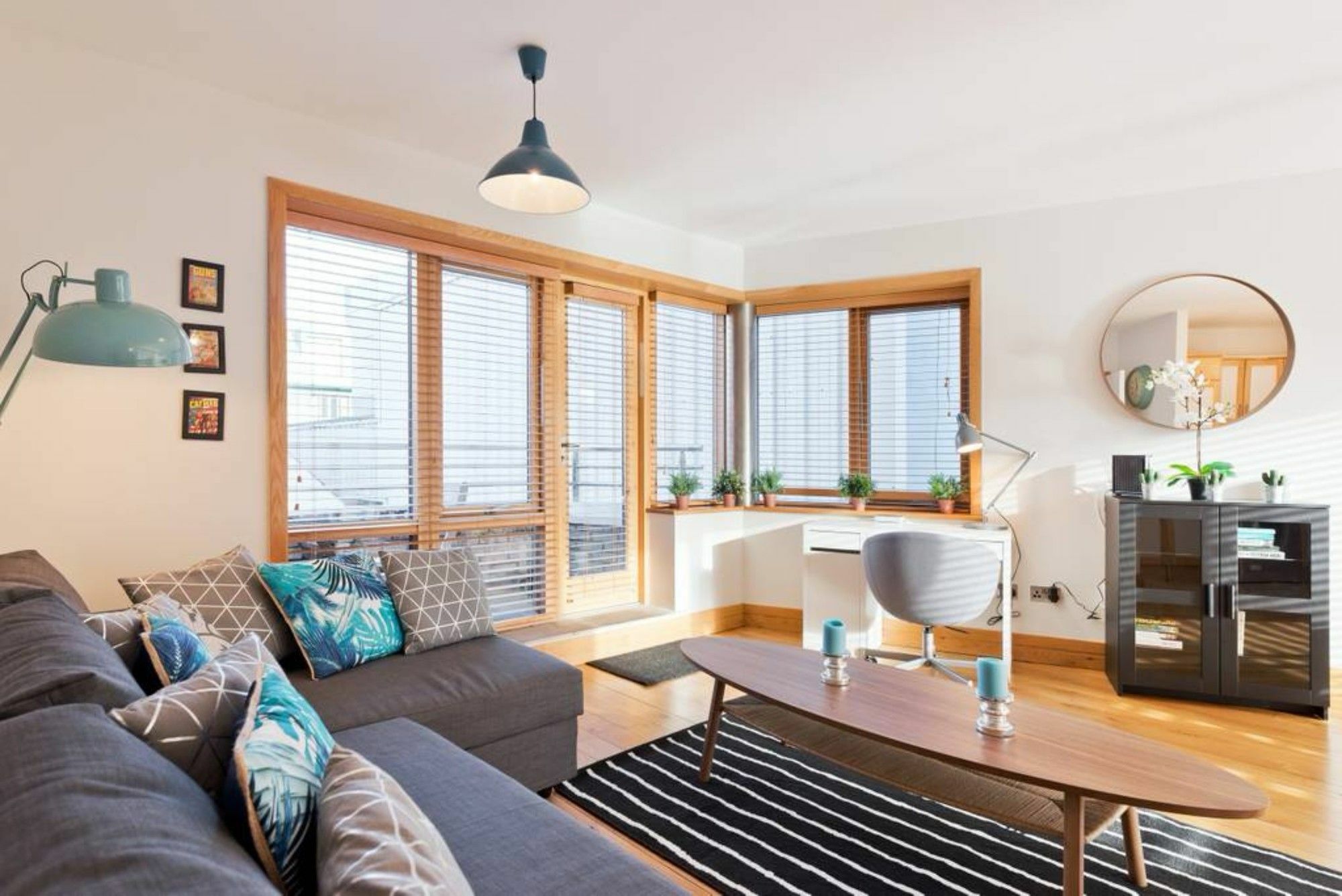 2 Bedroom Centre With Patio Sleeps 6 Apartment