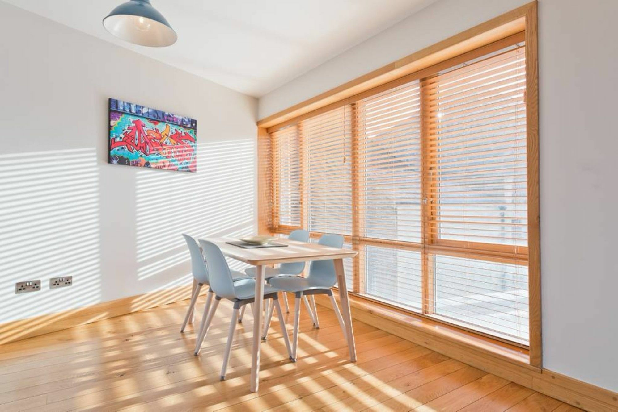 Apartment 2 Bedroom Centre With Patio Sleeps 6 Dublin
