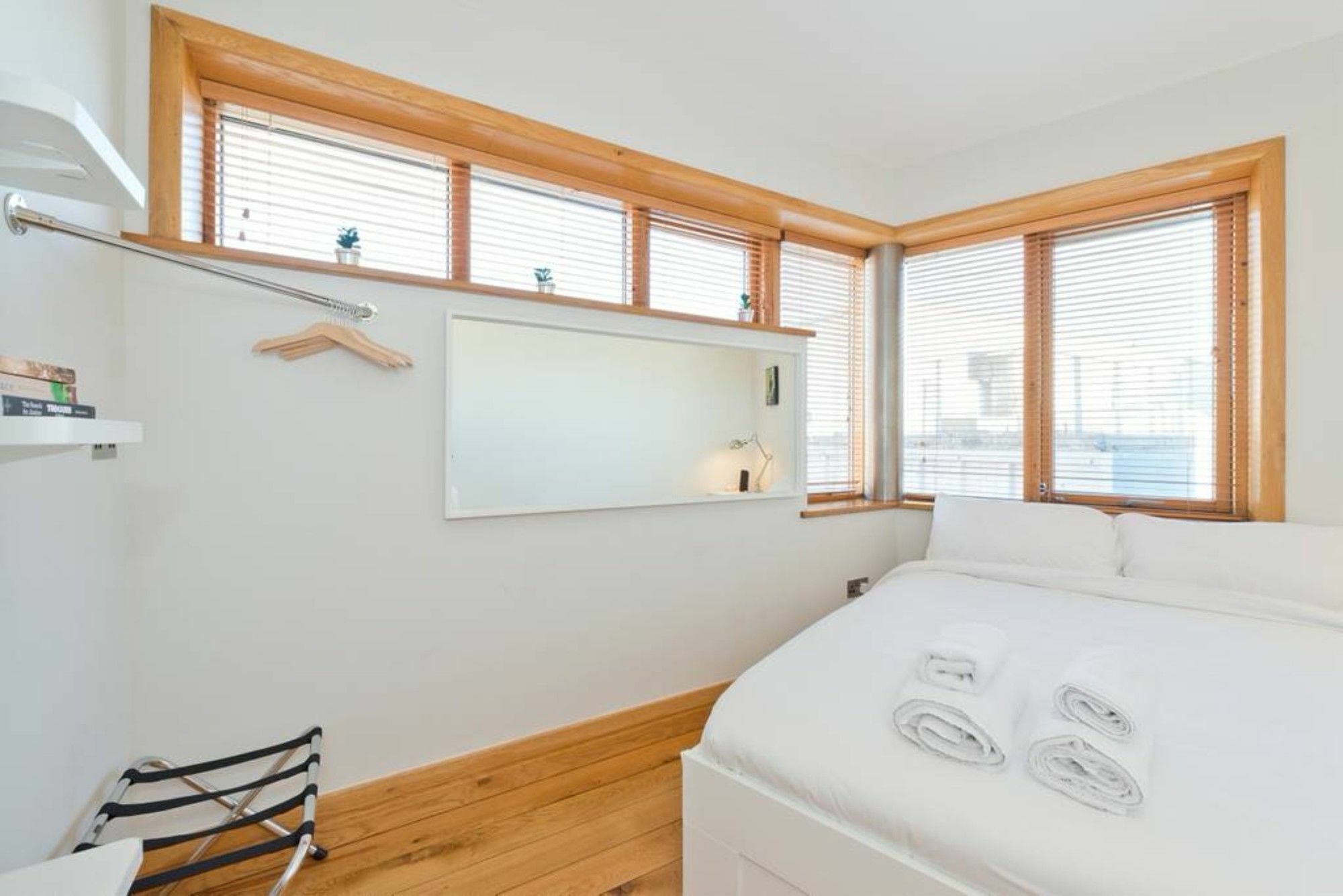 2 Bedroom Centre With Patio Sleeps 6