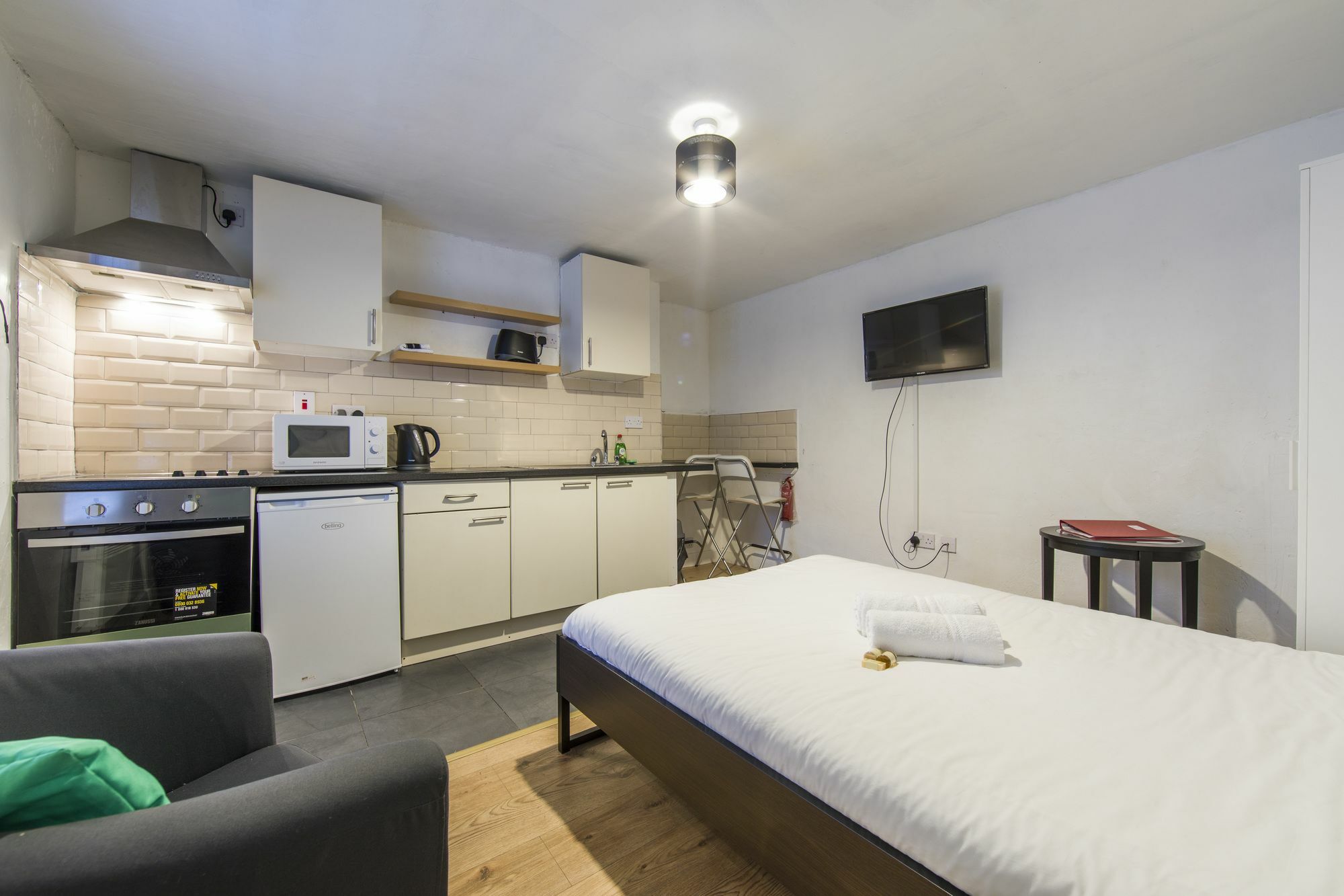 Apartment Sherrard Street *