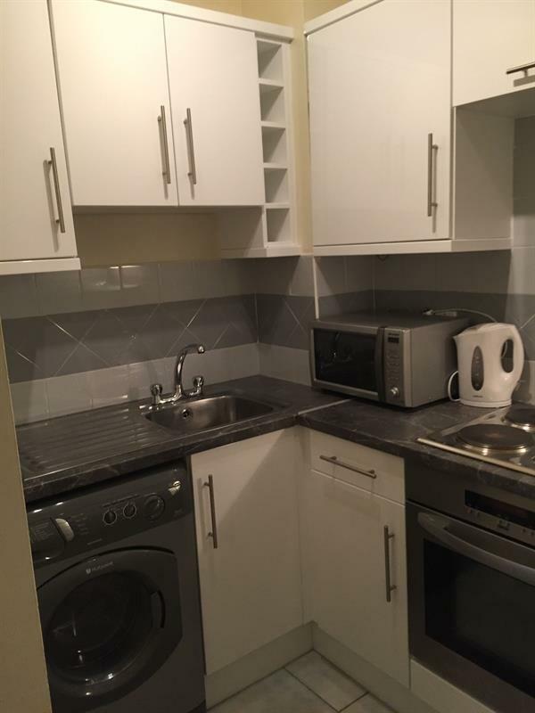Tara Street Apartment- Dublin City Centre Apartment *