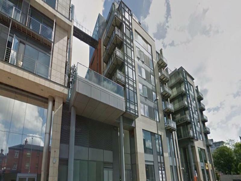 Penthouse In Smithfield Apartment *