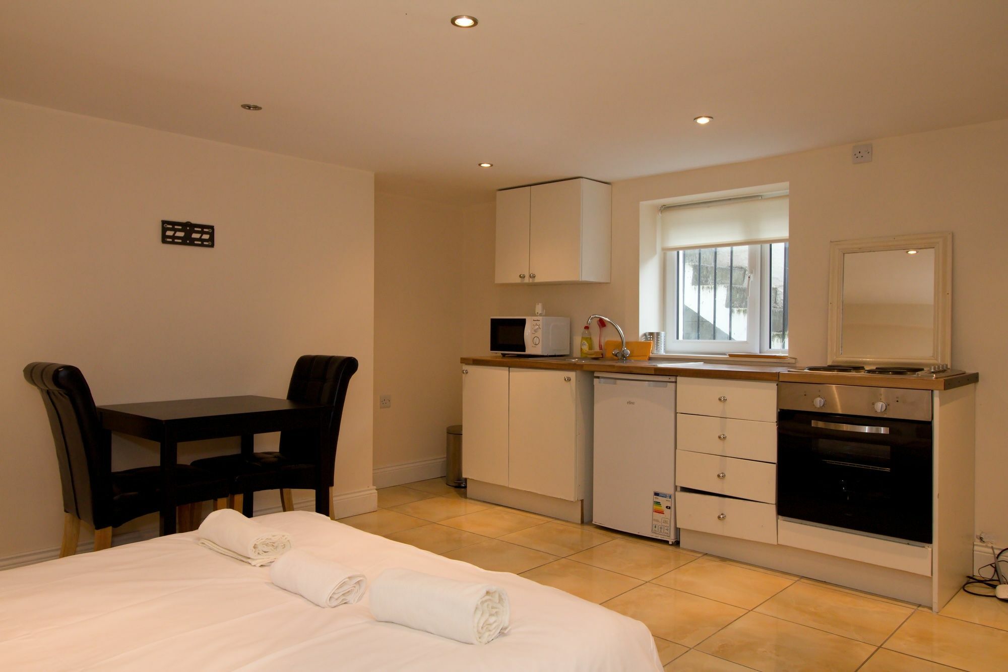 Belvidere Road Apartment