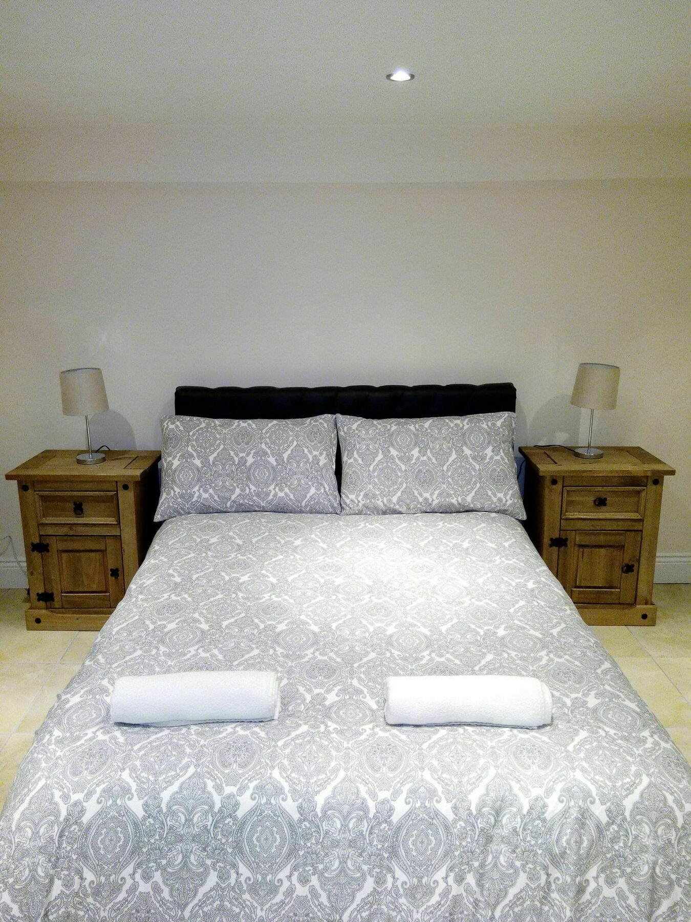 Belvidere Road Apartment *