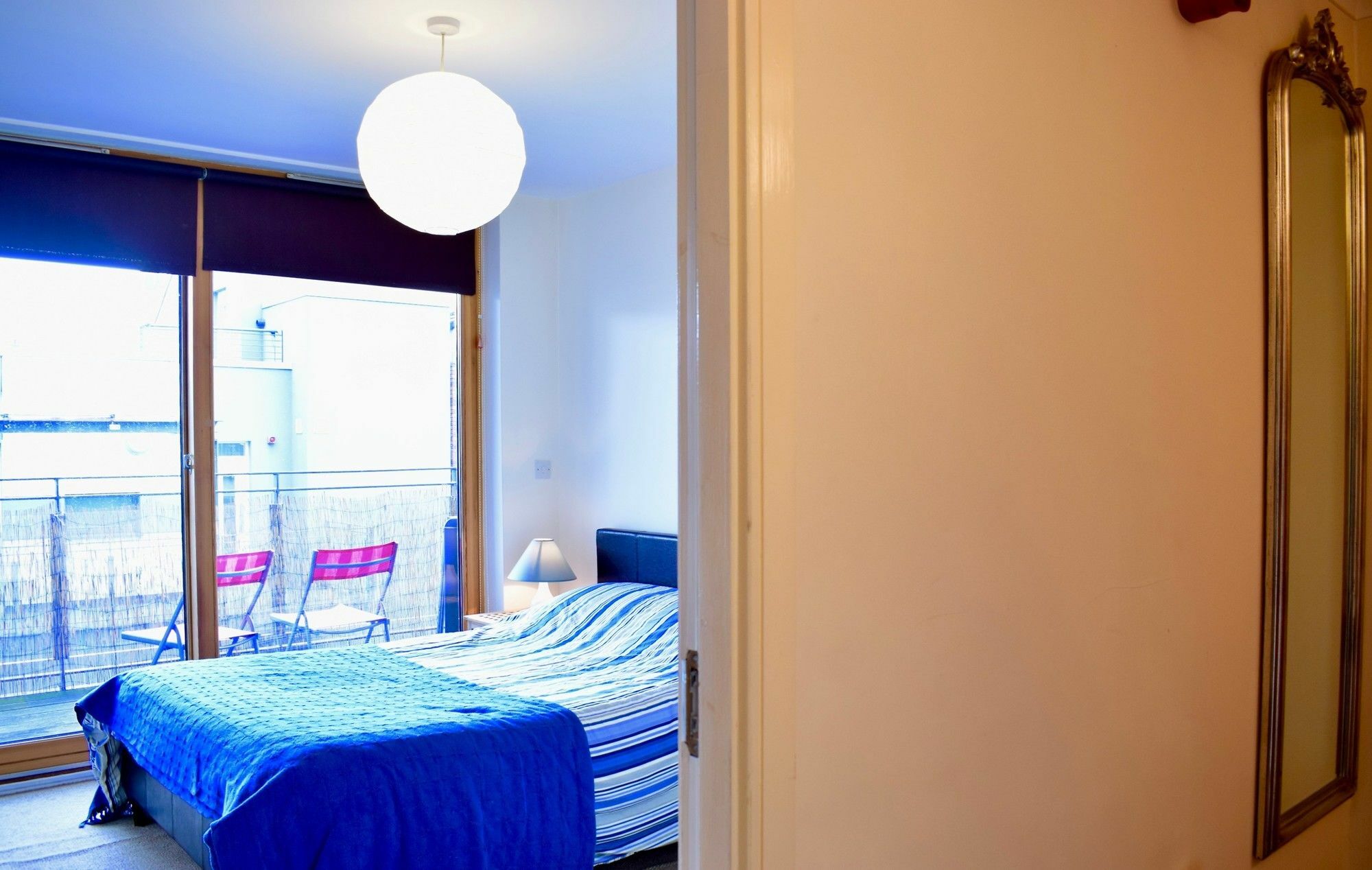 1 Bedroom On River Laffey Apartment *