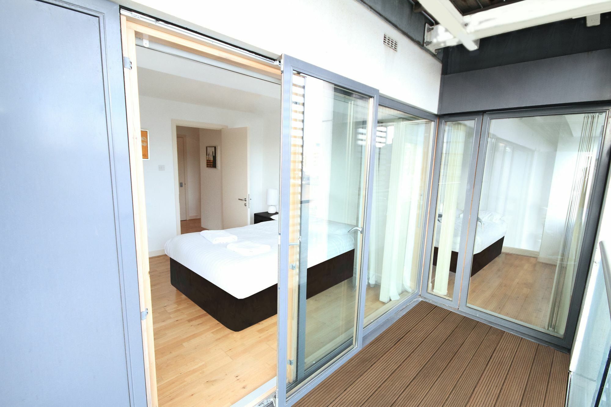 Magnificent Waterview Forbes Street Dublin