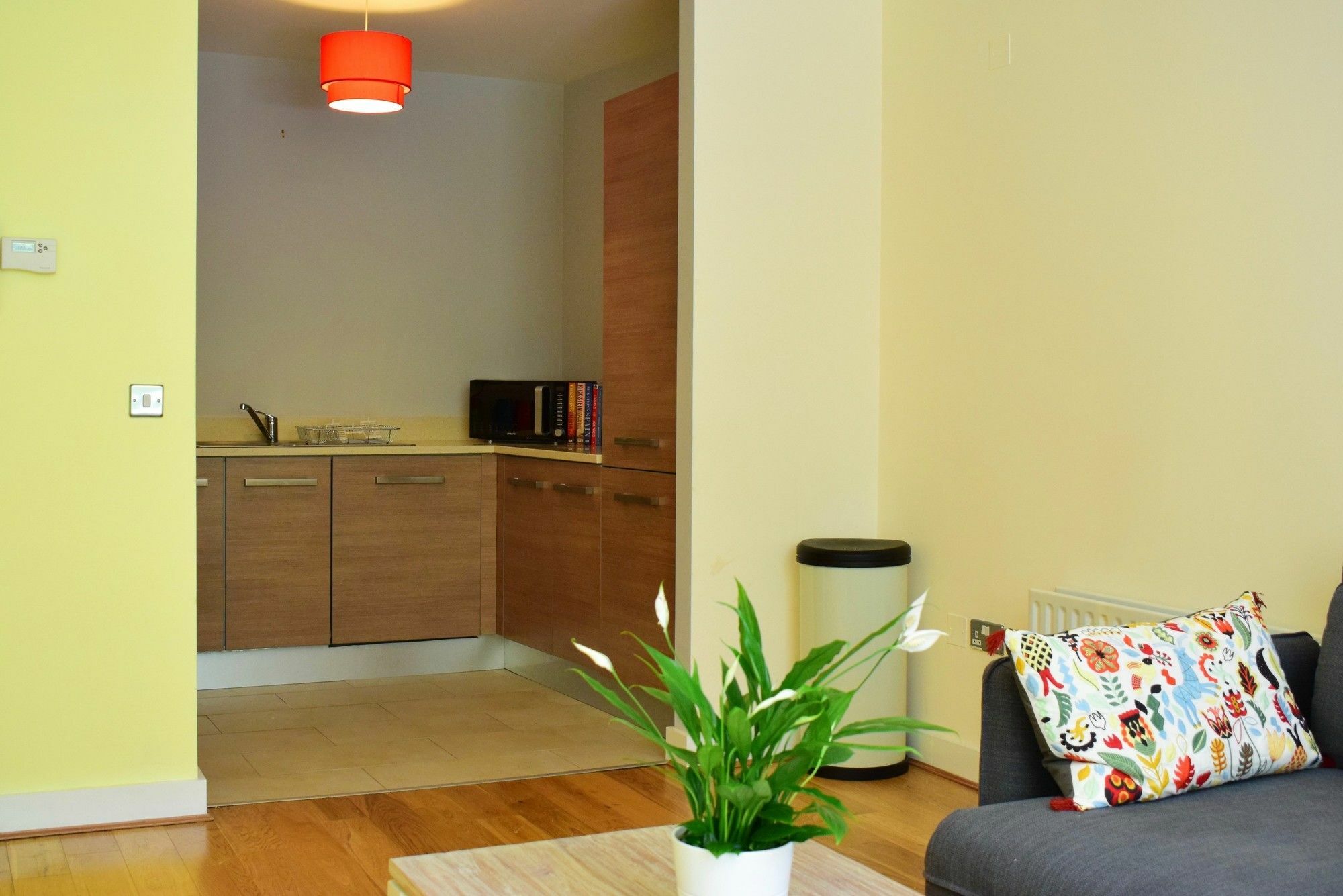 Kilmainham Square 2 Bedroom Flat *