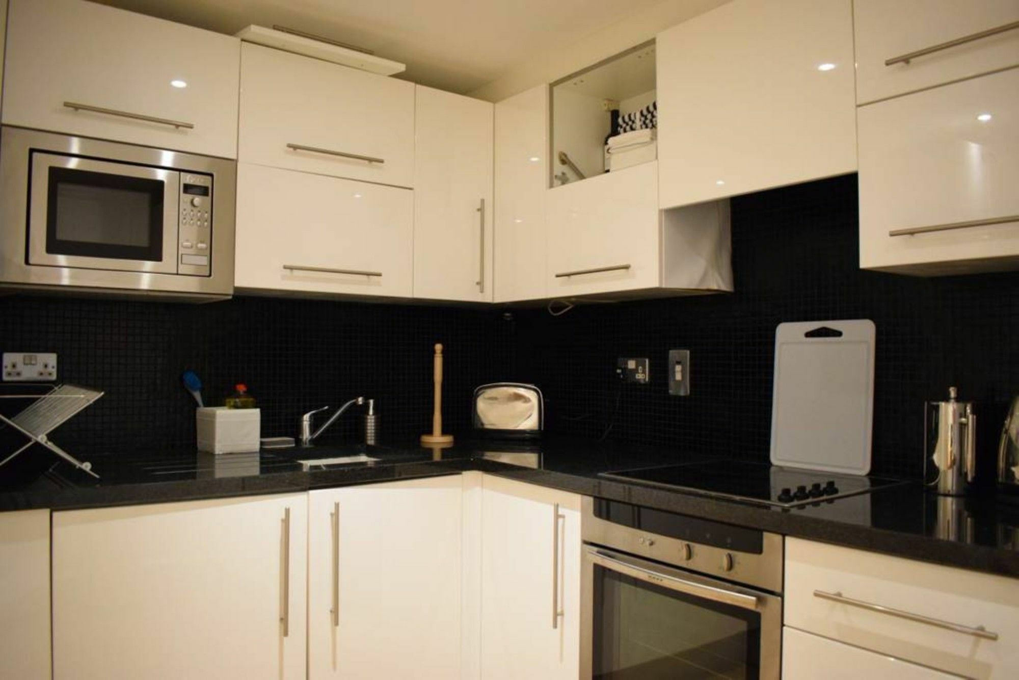 2 Bedroom Near Grafton Street Sleeps 4