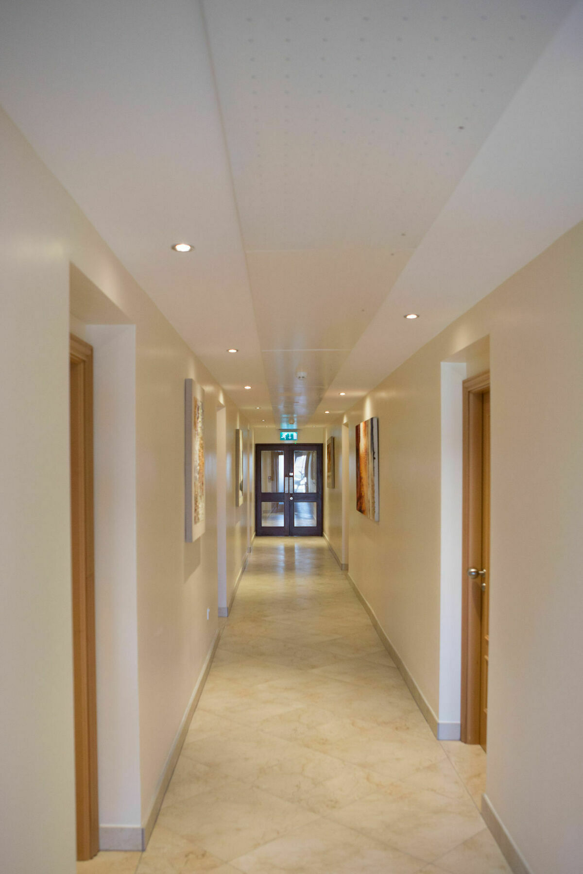Broc House Aparthotel