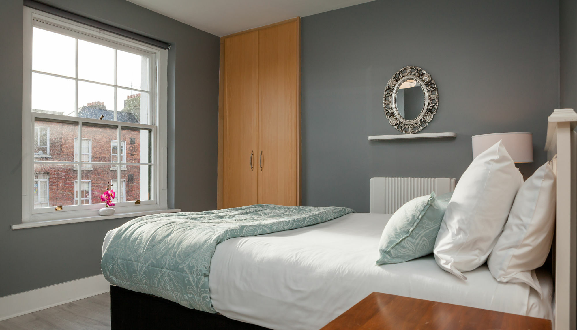 Gasthuis Clifden House By Nina Dublin