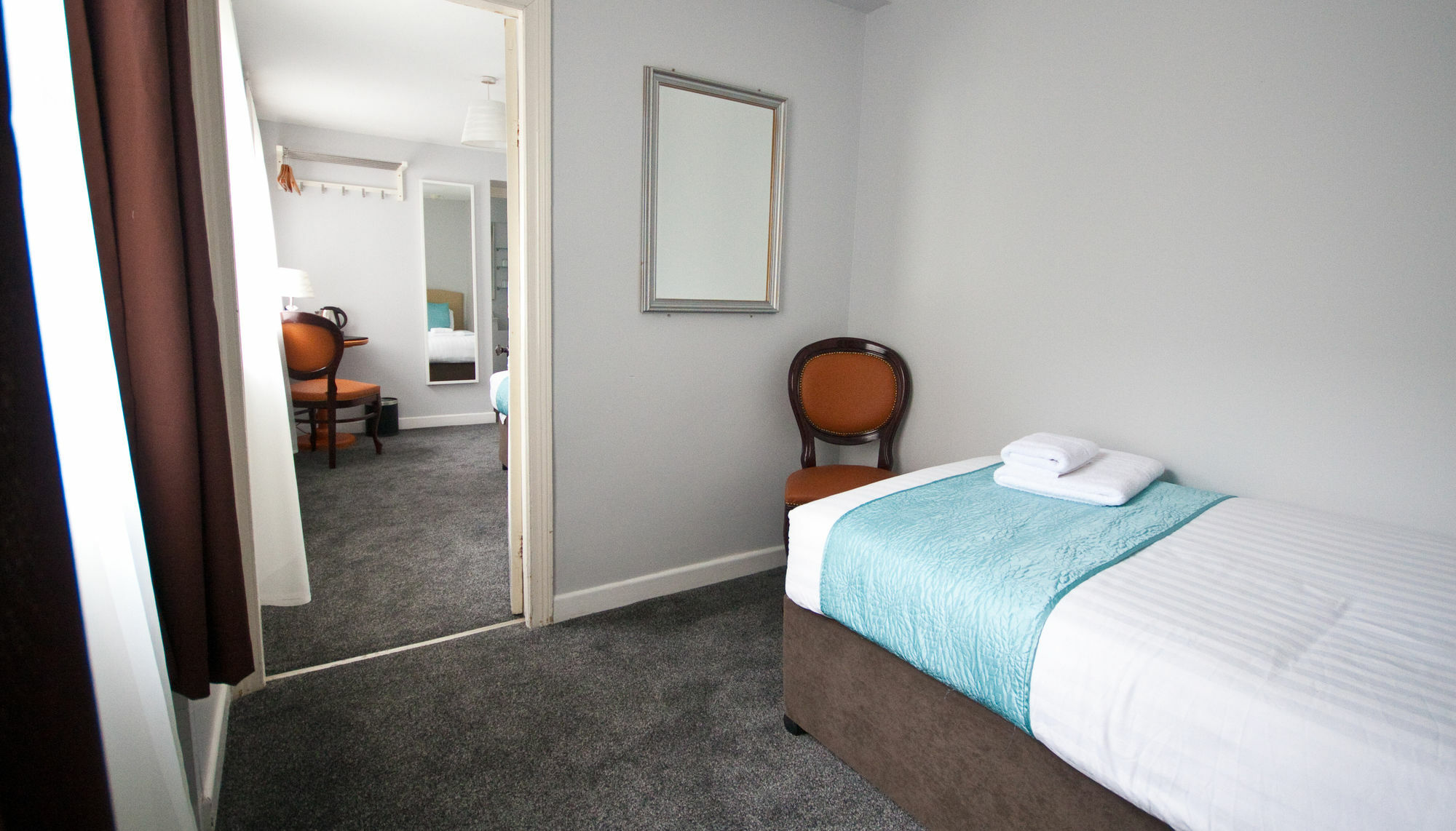 Clifden House By Nina 3*