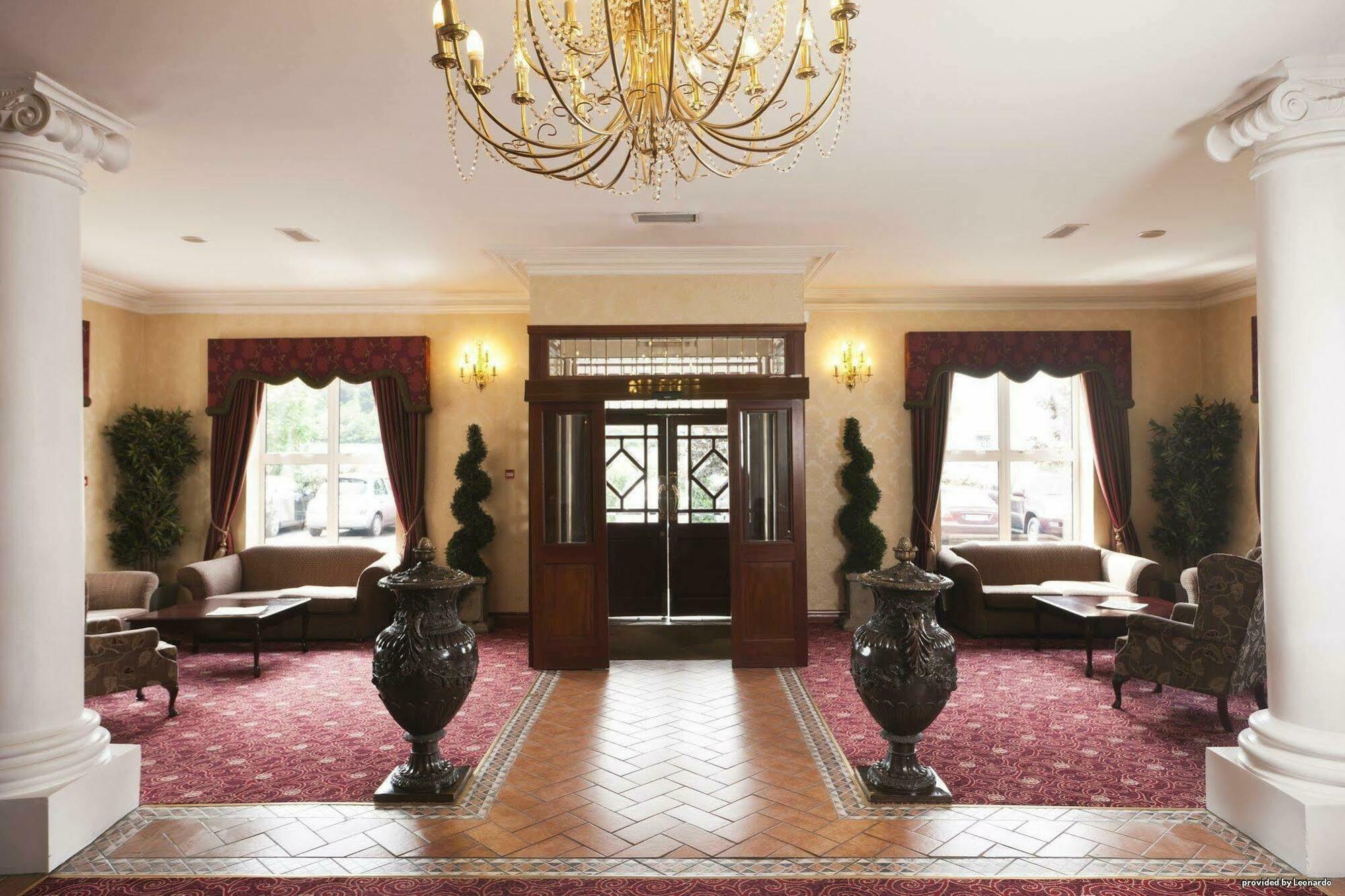Sheldon Park And Leisure Club Hotel