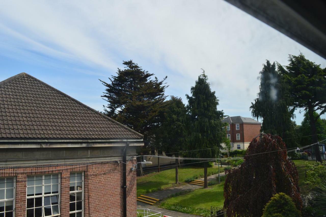Library View Guest house Dublin