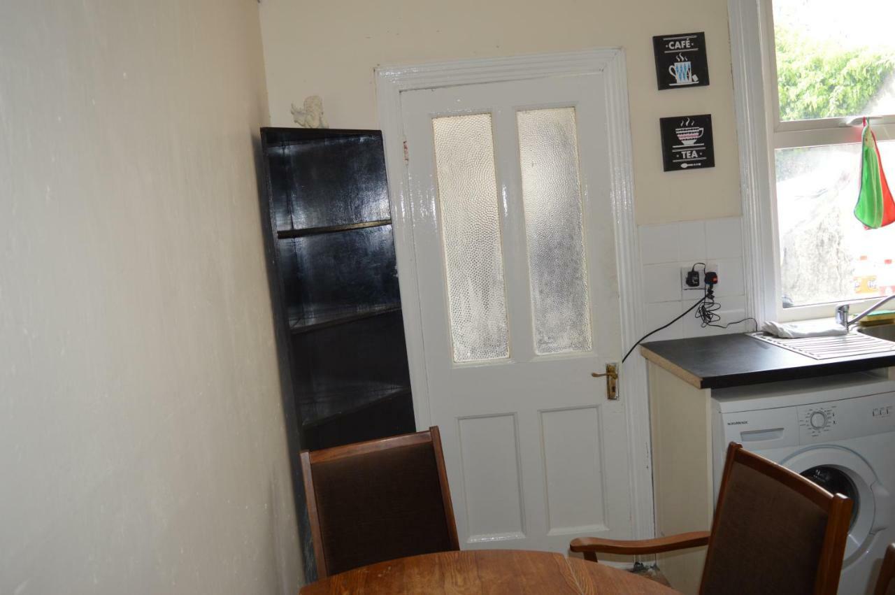Library View Guest house *