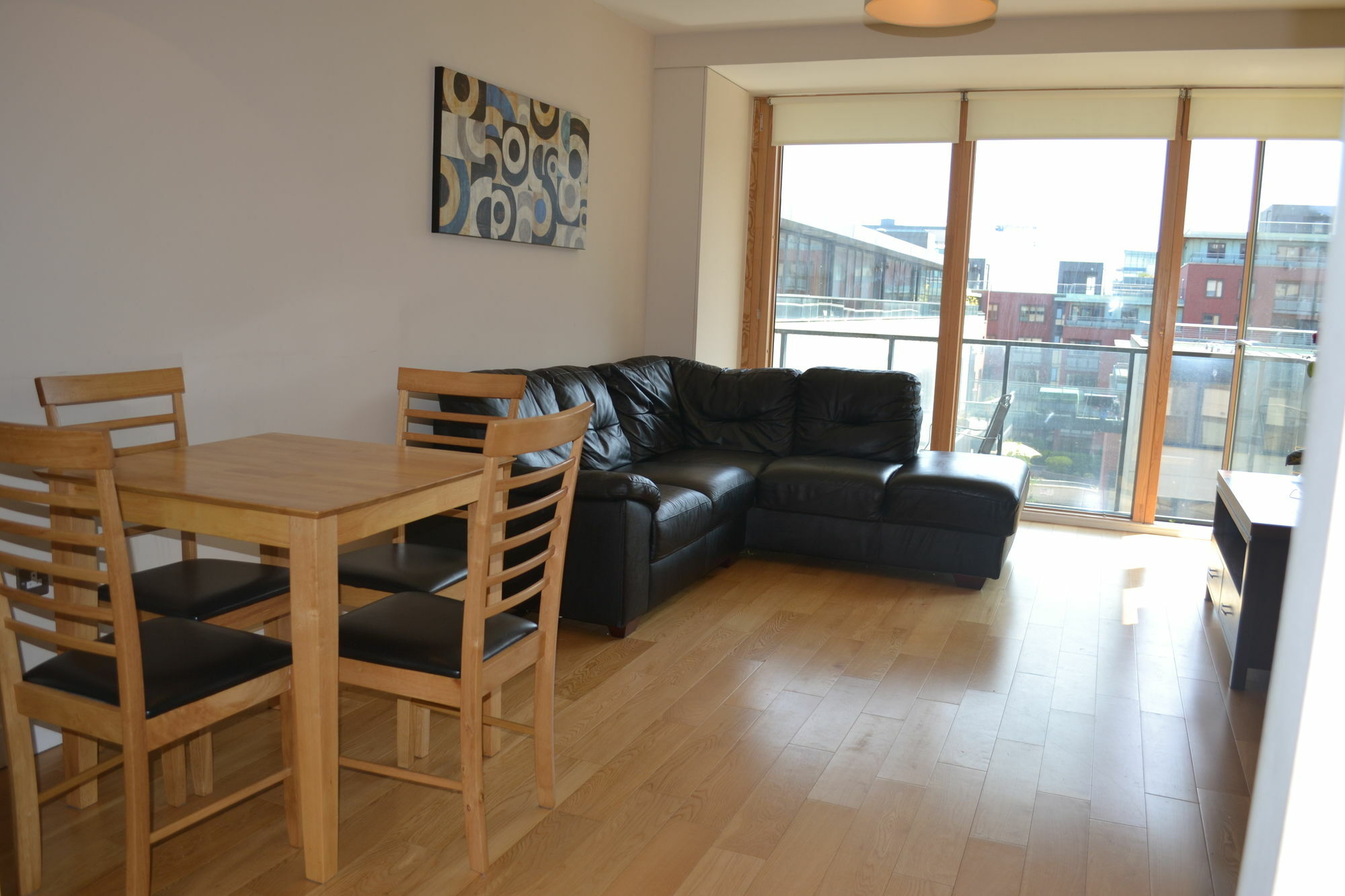 Hanover Dock Apartment *