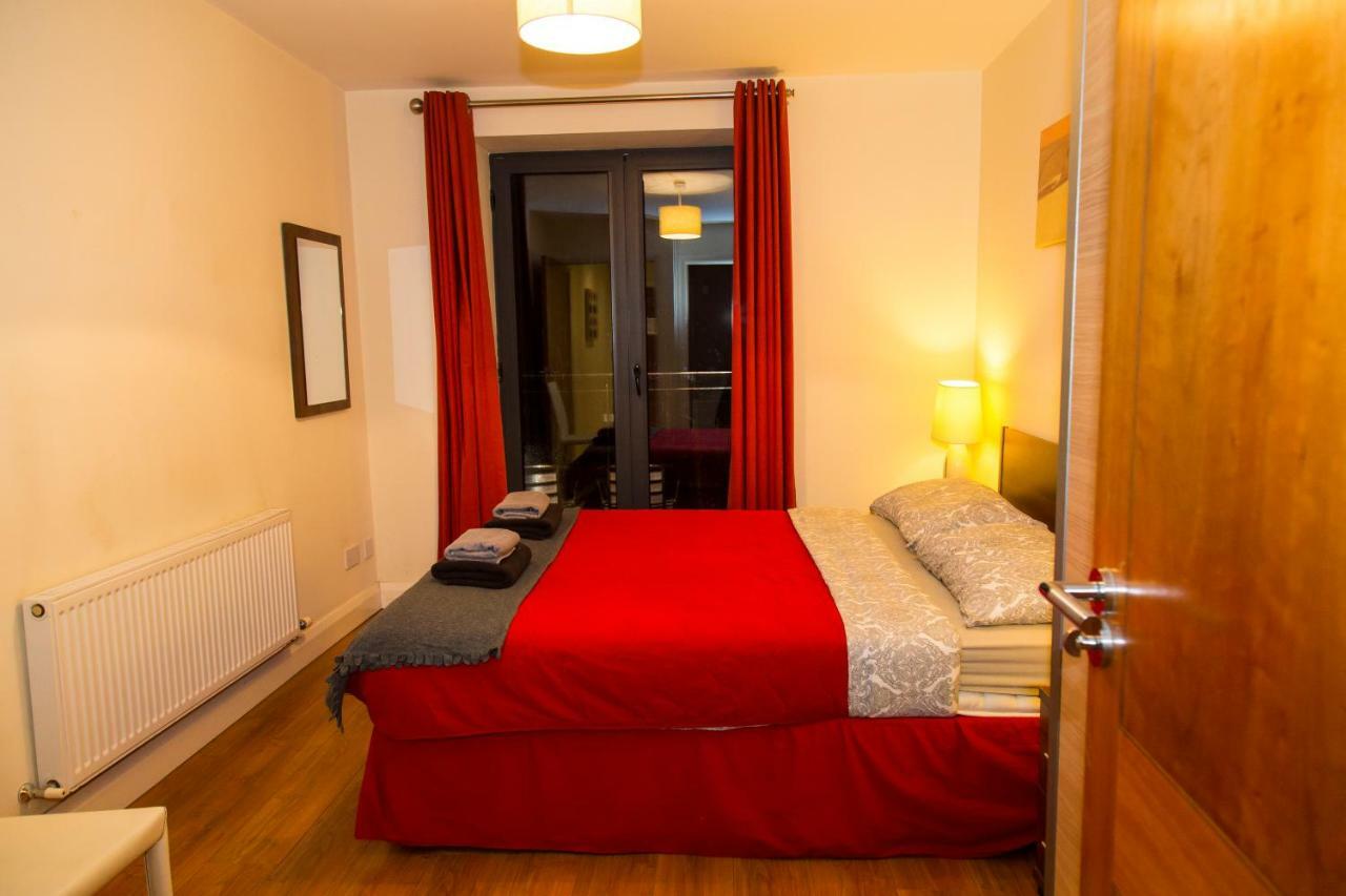 Spacous Dublin Escape 3Br Ensuited Free Parking Apartment *