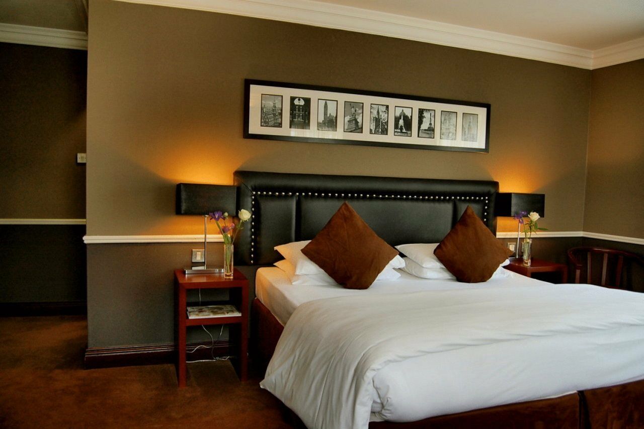 Paramount Hotel 3*