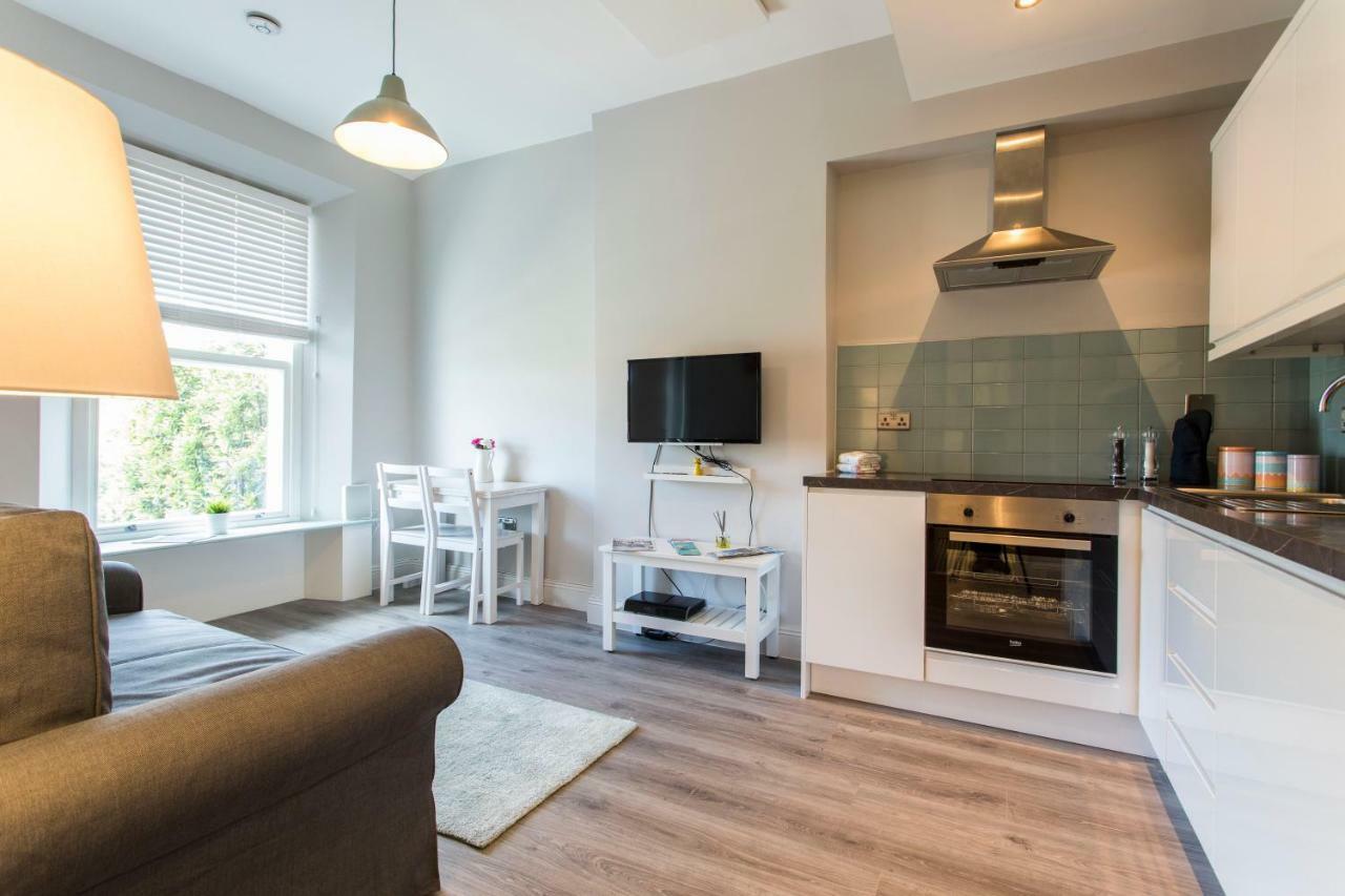 D-6 Apartment *